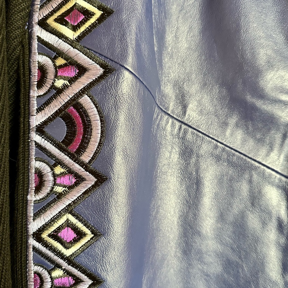 Bluish/Purple and Black Women's Jacket with Geometric Patterns - Picture 2 of 3